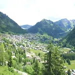 In Petit Near Cable Car Châtel