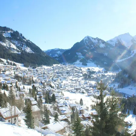 Apartment In Petit Near Cable Car *